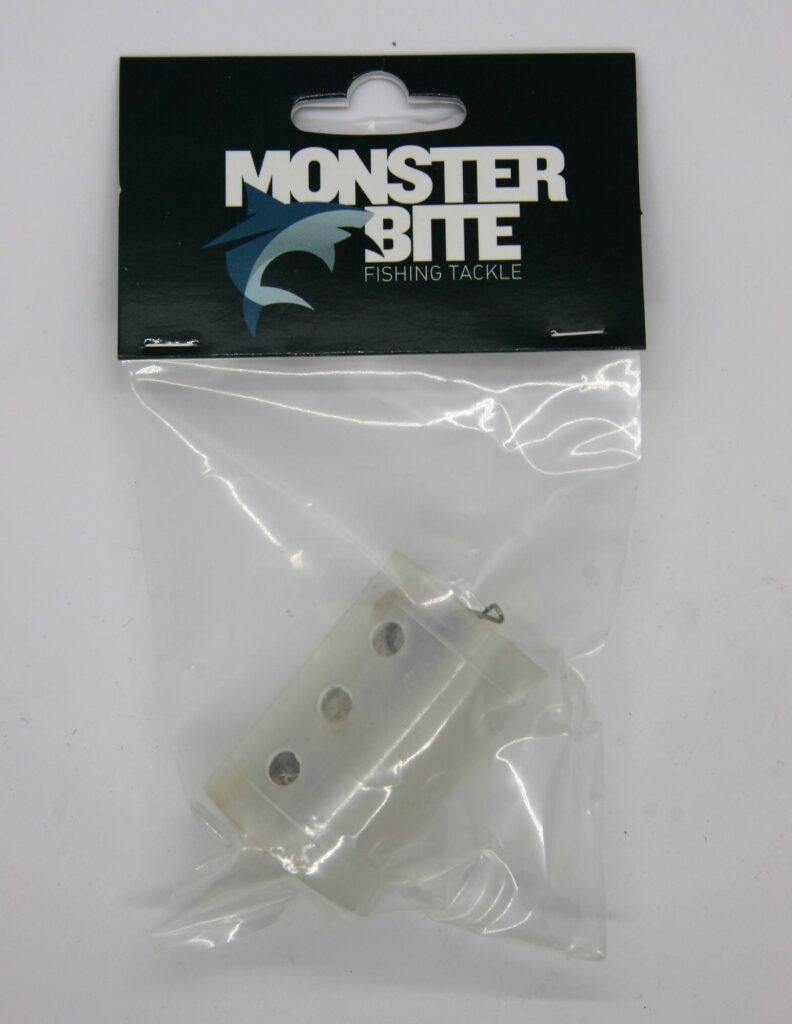 MONSTER BITE OPEN END FEEDER L CLEAR