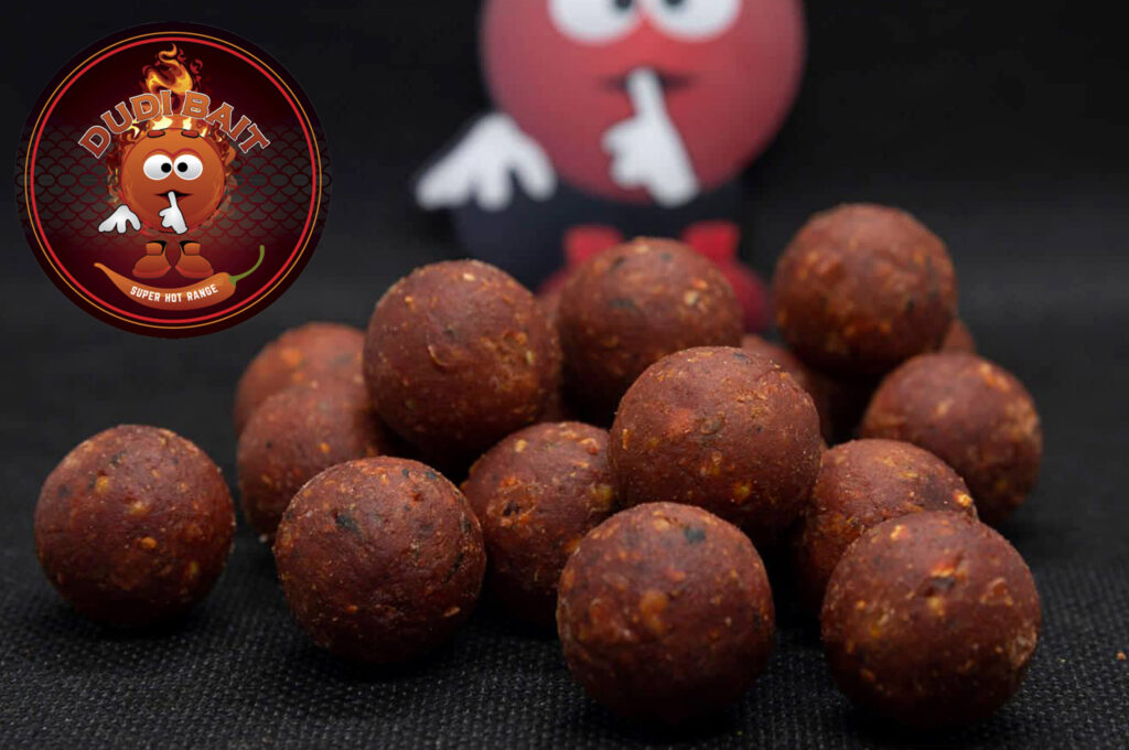 DUDI BAIT MISTER RED TARI SUPER HOT 1kg