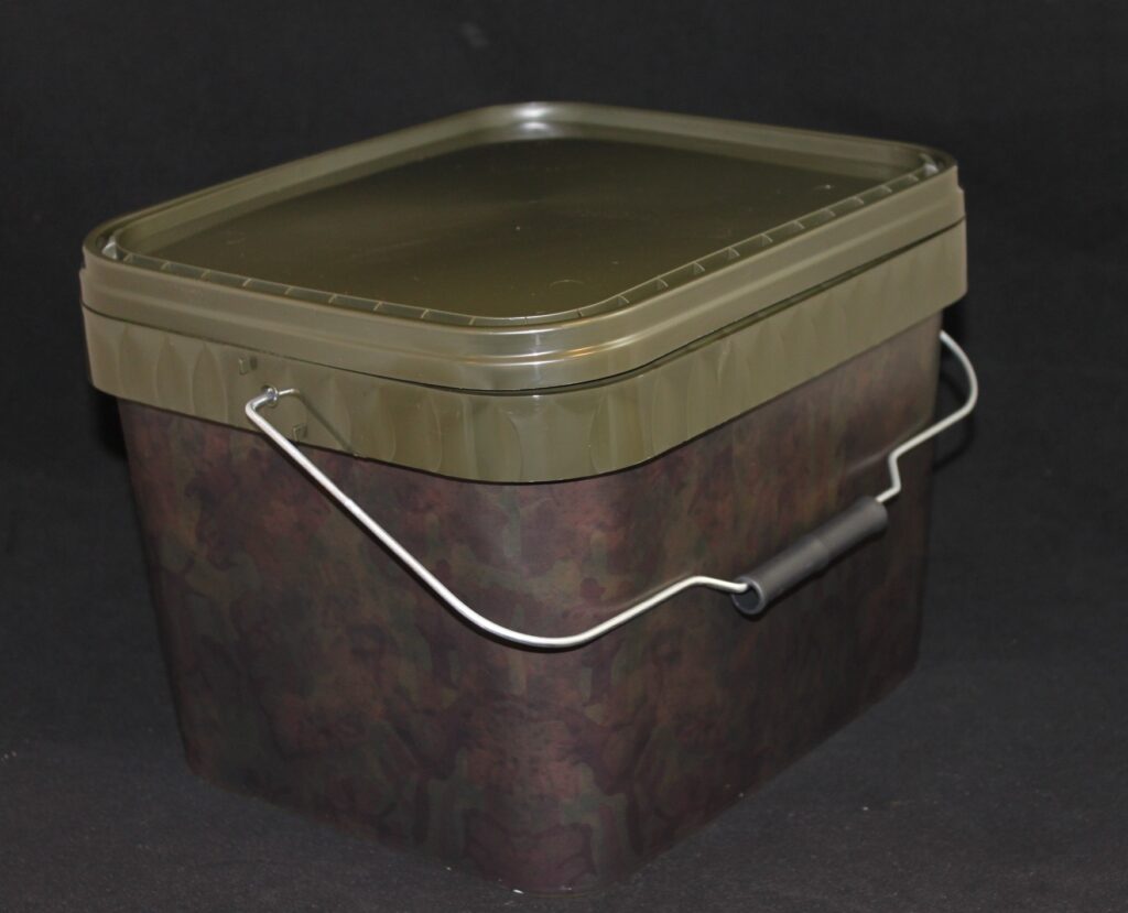 MONSTER BITE CAMO BUCKET 10l