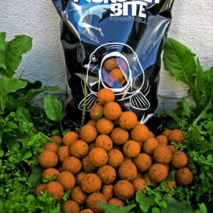 MONSTER BITE TRIS BLOODWORM-CRNI PAPAR 1kg