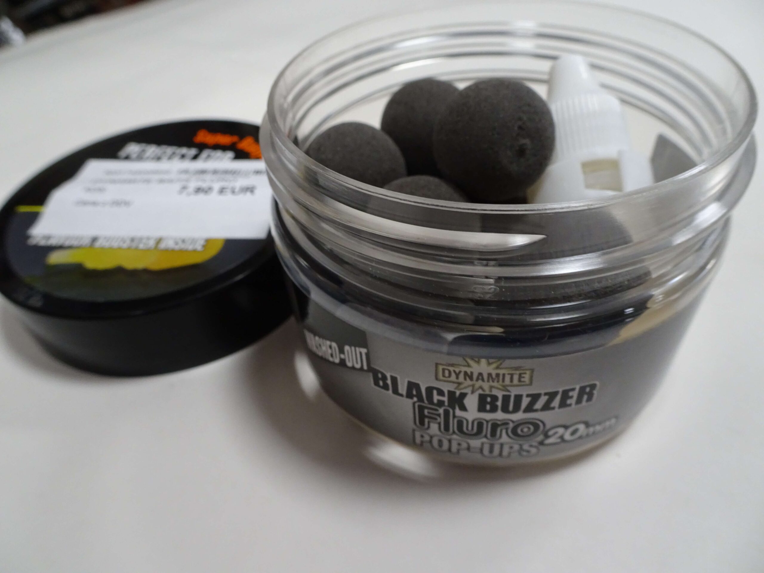 DYNAMITE BAITS FLURO POP-UPS BLACK BUZ