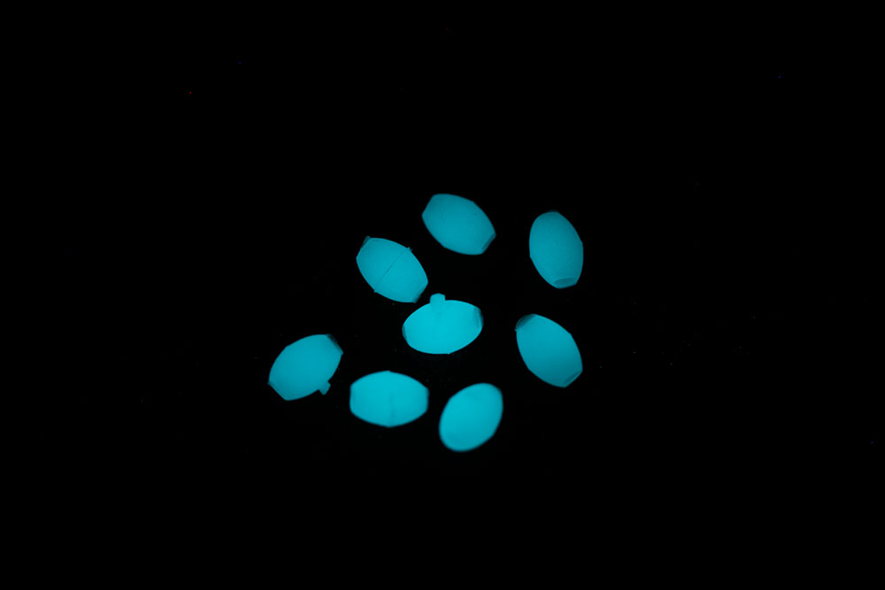 ASARI SOFT LUMINOUS OVAL BEADS BLUE