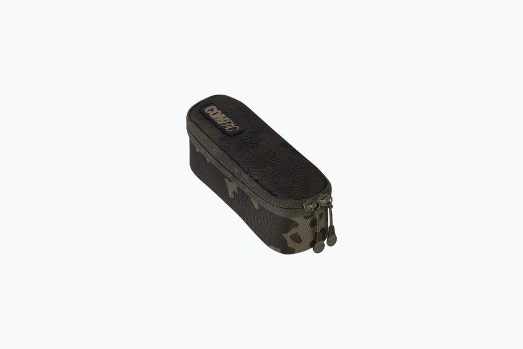 KORDA COMPACT TACKLE POUCH 55 CAMO DARK
